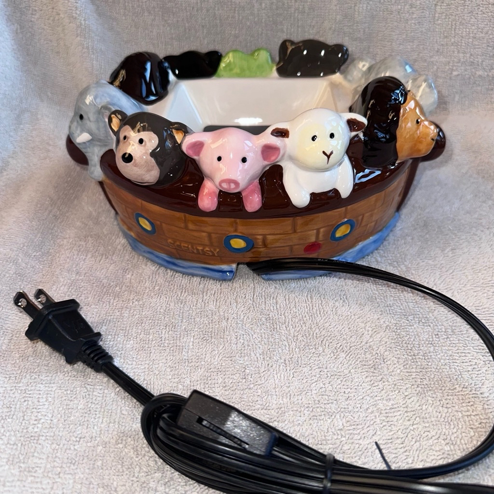 NOS 2016 Retired Scenty Buddies Ark Baby Nursery Candle Warmer Nightlight - Picture 7 of 9
